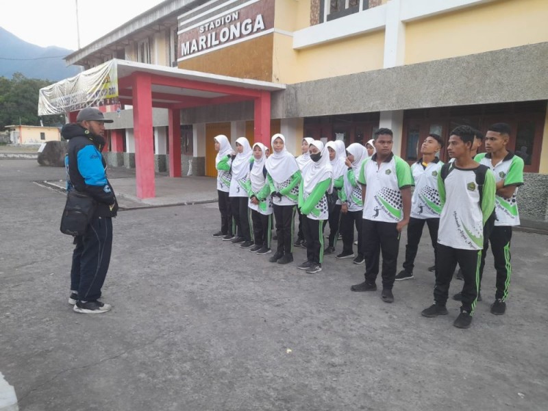 Siswa MAN Ende Laksanakan Cross Country