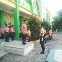 MAN Ende Gelar Upacara Peringatan HUT Pramuka ke-64