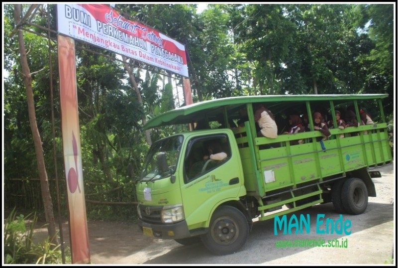 MAN Ende Kerahkan 400 Siswa di Perkemahan Lintas Agama