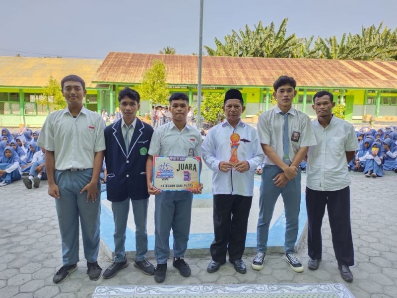 MAN Ende Raih Juara 3 Lomba Basket antar SMA