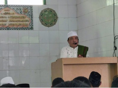 Kabid Pendidikan Islam Jadi Khatib Shalat Jumat di Ulul Albab MAN Ende