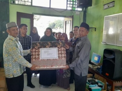 Redistribusi Guru ASN PPPK, Kepala MAN Ende Lepas 11 Orang Guru