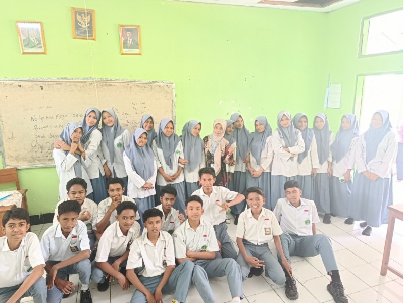 329 Orang Peserta Didik Kelas XI MAN Ende Ikuti Mini TO TKA Bersama Ruang Guru Cabang Ende