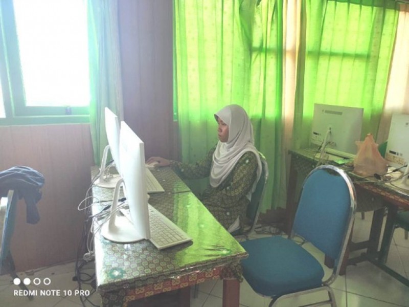 Siswi MAN Ende Ikut Olimpiade Bahasa Arab Ke-8 Tingkat Propinsi NTT