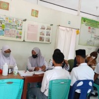 Siswa/i Kelas X  MAN Ende Mendapatkan Berbagai Aksi Pelayanan Kesehatan dari Puskesmas Kota