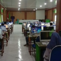 50 Orang Siswa/i Kelas XI MAN Ende Ikuti Gladi ANBK Tahun 2025