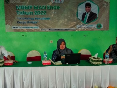 Tingkatkan Keterampilan Guru, MAN Ende Hadirkan Pemateri tingkat Nasional