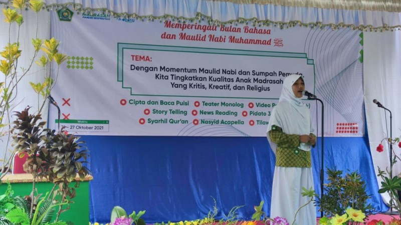 MAN Ende Gelar Lomba Maulid dan Bulan Bahasa