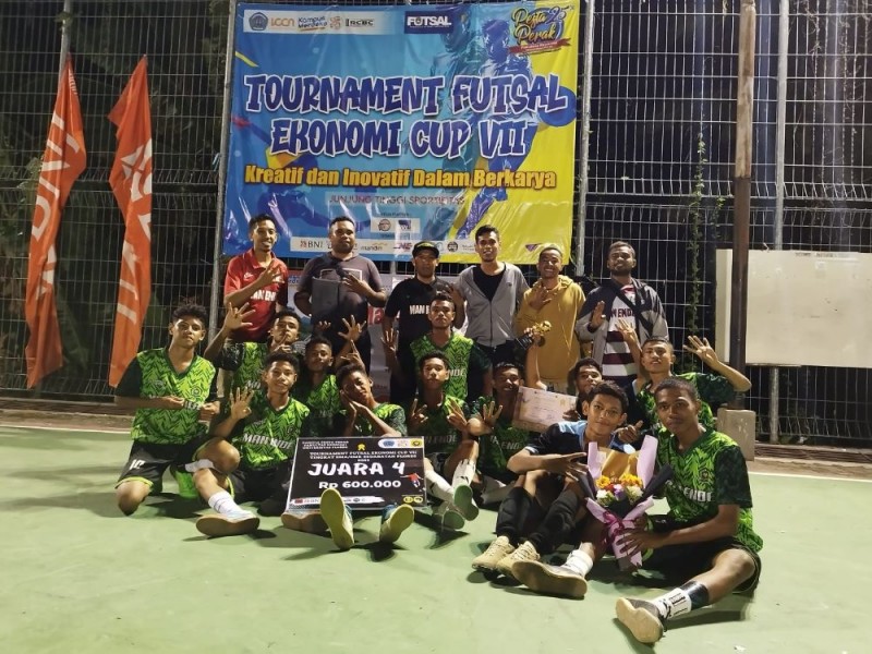 MAN Ende Raih Juara 4 Turnamen Futsal Lintas Kabupaten